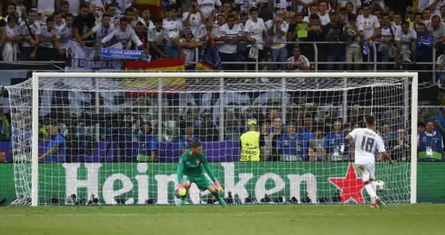 Lucas Vazquez scores a penalty