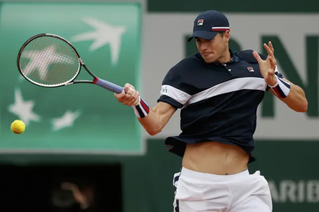 John Isner returns against Andy Murray