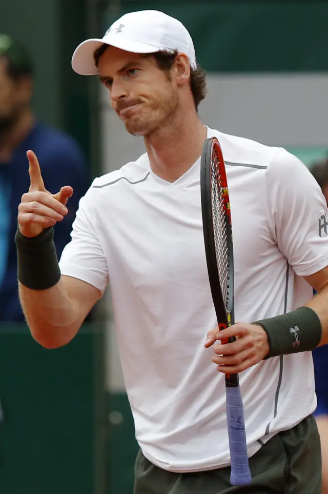 Andy Murray reacts