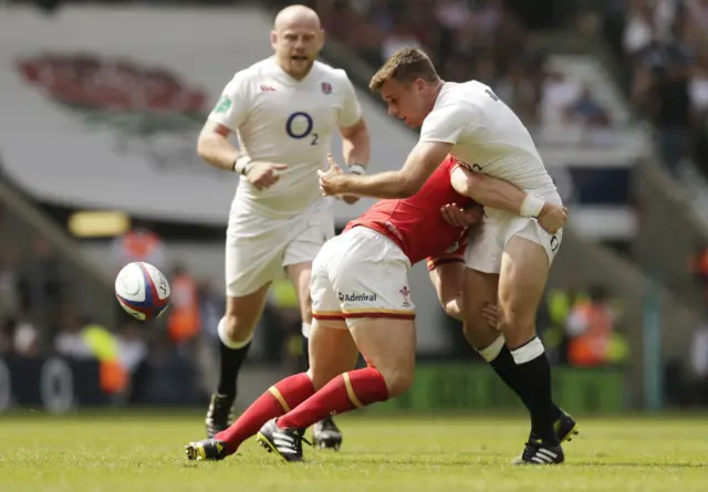 George Ford of England and Matthew Williams of Wales