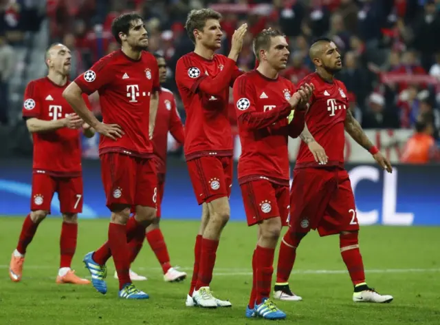 Bayern Munich's players look dejected