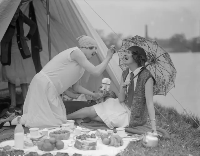 Picnic scene