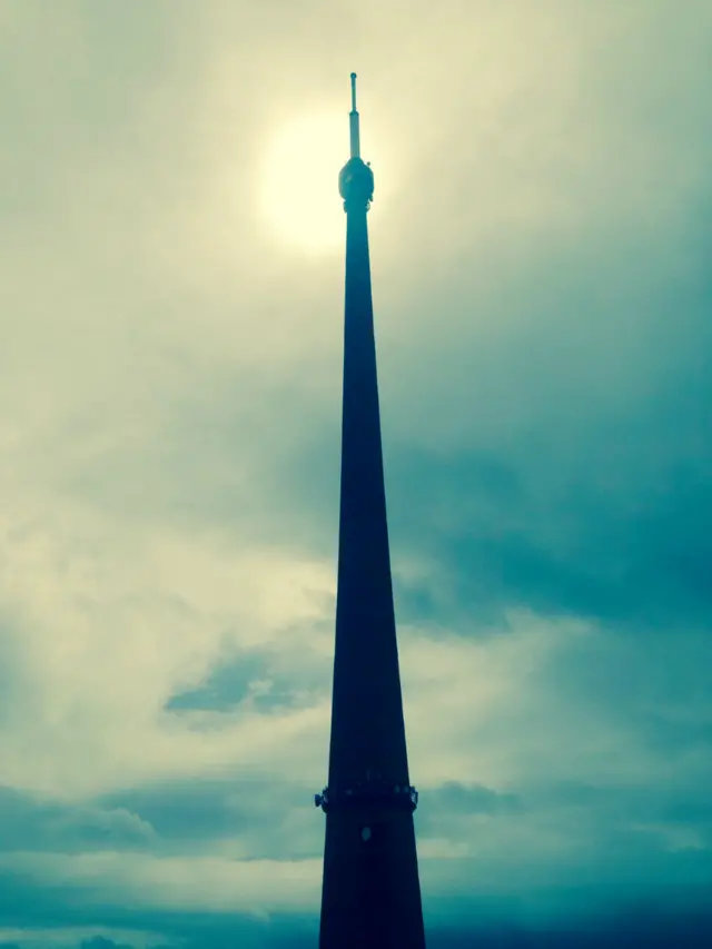 Emley Moor mast