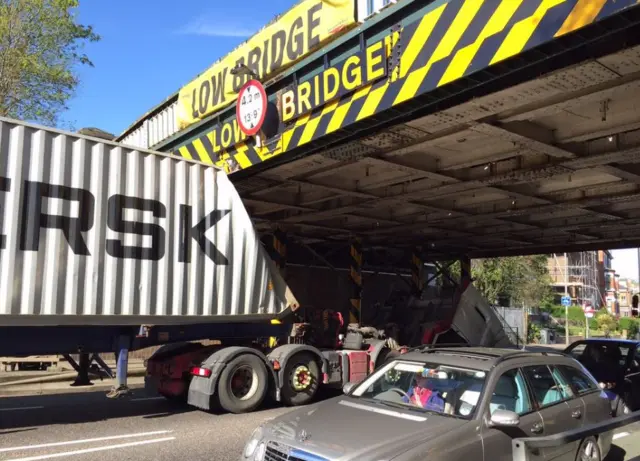 Lorry crashed into bridge