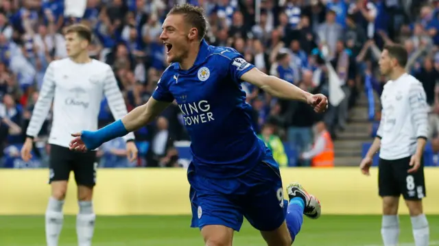 Jamie Vardy celebrates