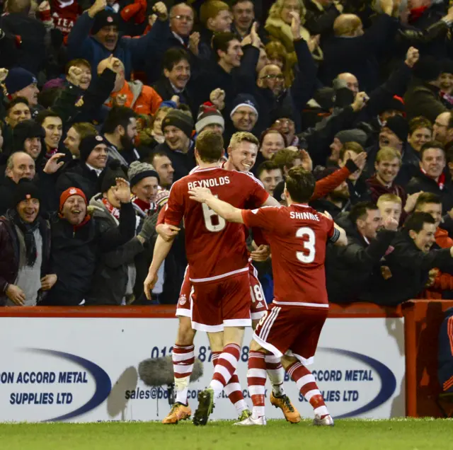 Aberdeen celebrate Simon Church's goal