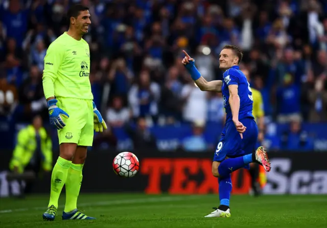 Jamie Vardy celebrates