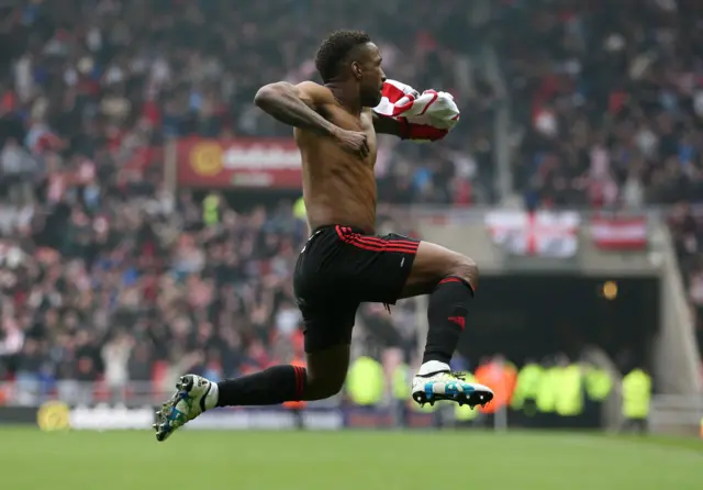 Jermain Defoe celebrates