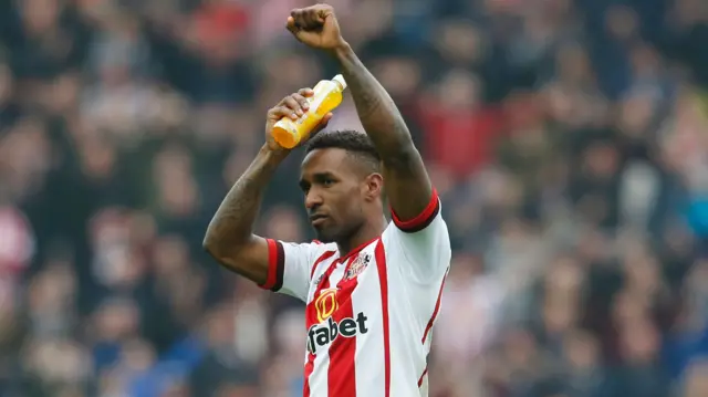 Jermain Defoe celebrates