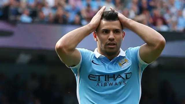 Sergio Aguero reacts