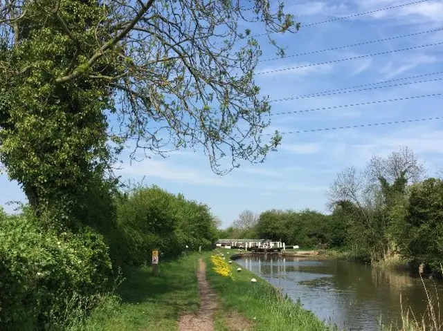 Waterway in Glen Parva