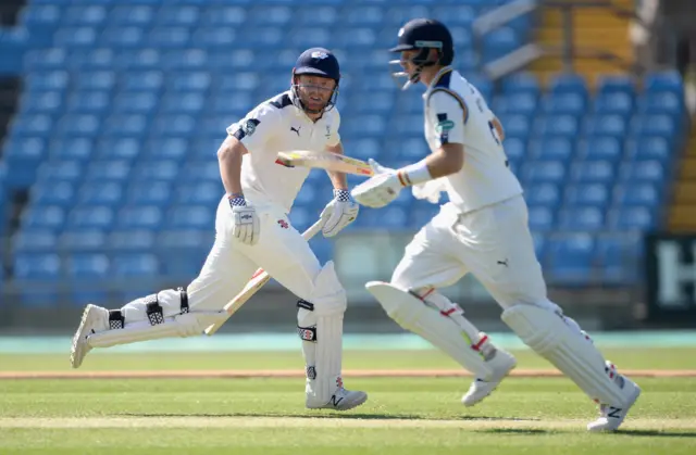 Jonny Bairstow Joe Root