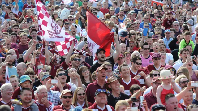 Cobblers parade