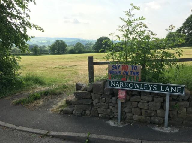 Narrowleys Lane in Ashover