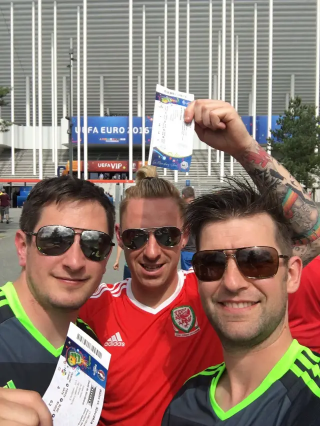 Chris Evans from Haverfordwest, Pembrokeshire (right) sent us this selfie with his friends Geraint Coleman and Scott Thomas -both from Treorchy, Rhondda Cynon Taff - before entering the stadium