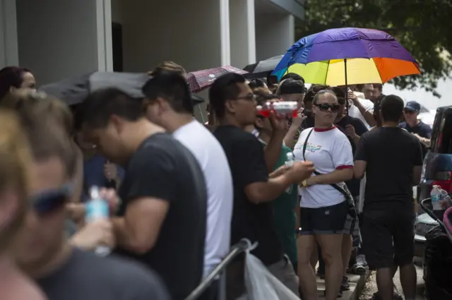 Hundreds of volunteers line up to donate blood at OneBlood Center after the late night shooting at Pulse, an Orlando night club, on Sunday, June 12, 2016 in Orlando.