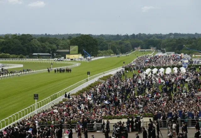 Tepin won the opening Queen Anne Stakes