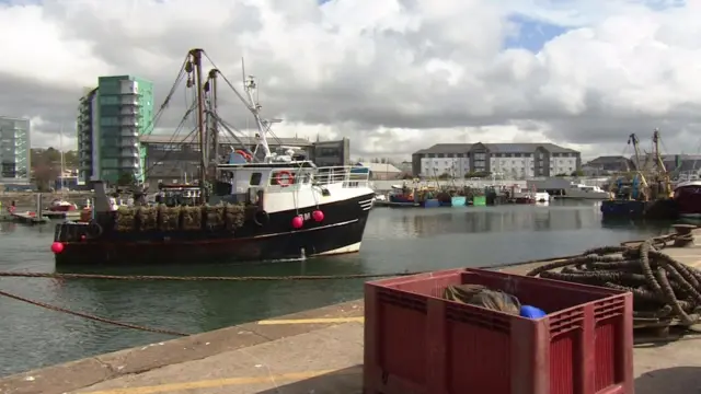 Fishing boat