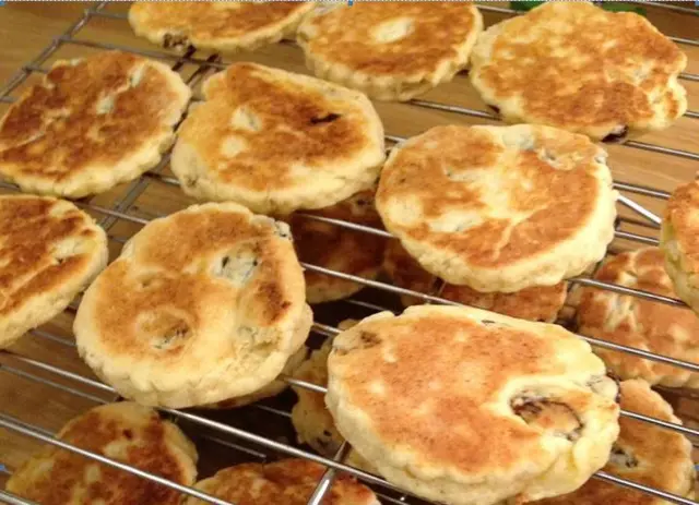 Welsh cakes