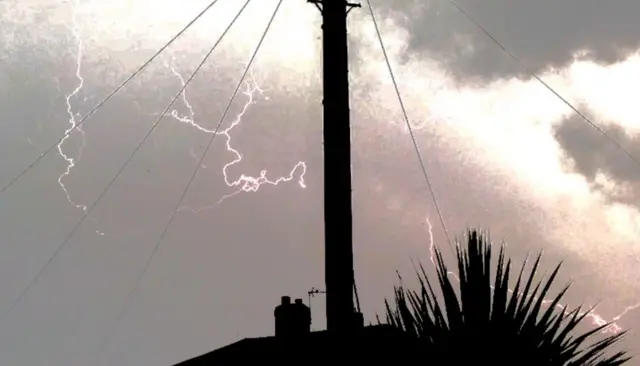 Bolt of lightening over Edenthorpe