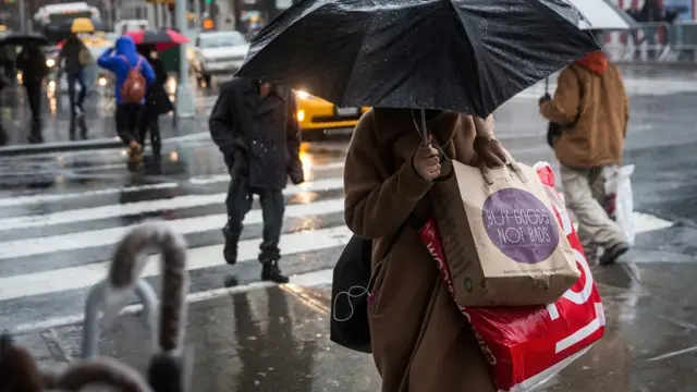 Shopping. Pic: Getty Images