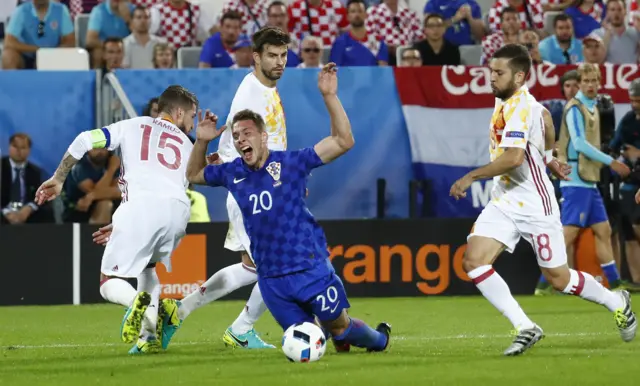 Marko Pjaca in action for Croatia