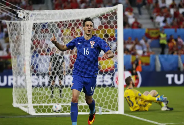 Nikola Kalinic celebrates