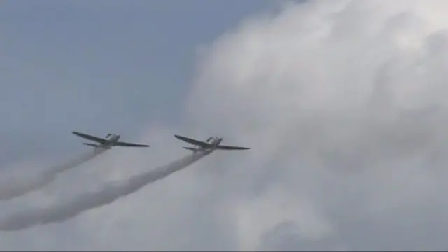 Twister display team