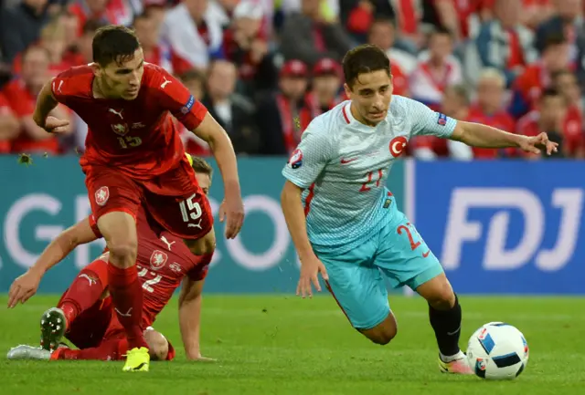 Emre Mor runs with the ball