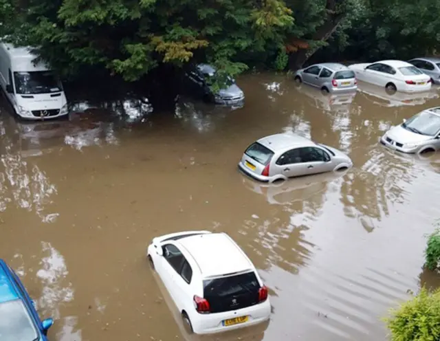 Cars stranded in Linton Court, Romford