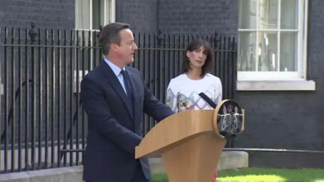 David Cameron announcing he will resign