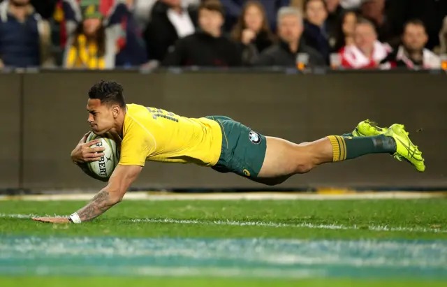 Israel Folau scores a try