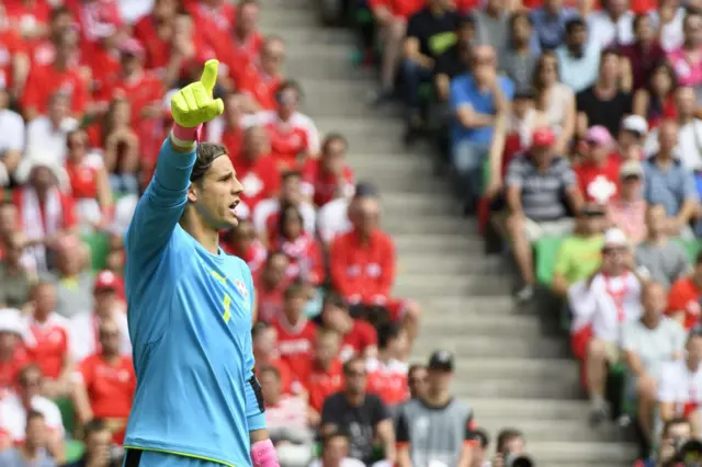 Yann Sommer