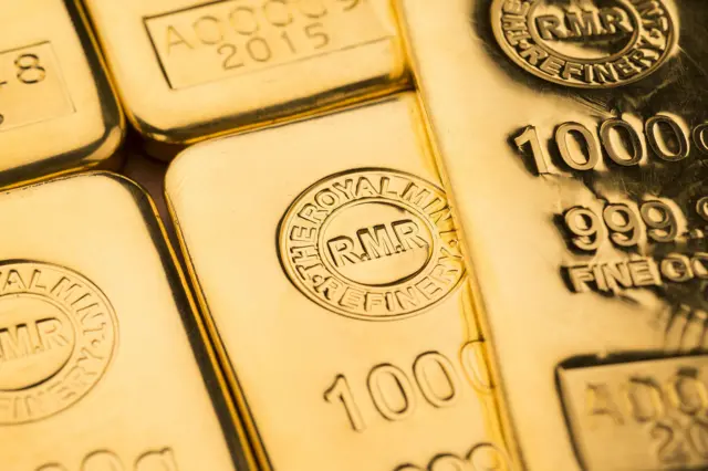 Gold bullion