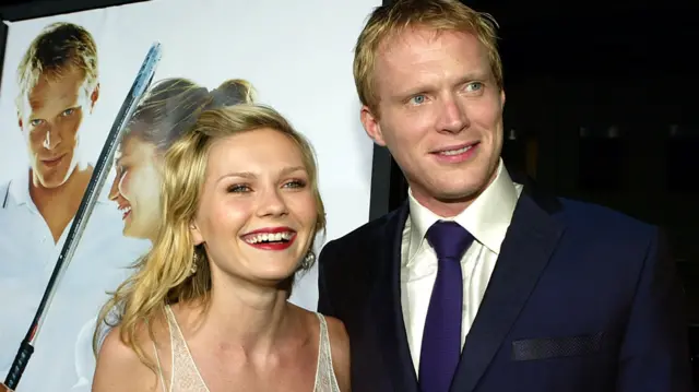 Kirsten dUNST and Paul Bettany