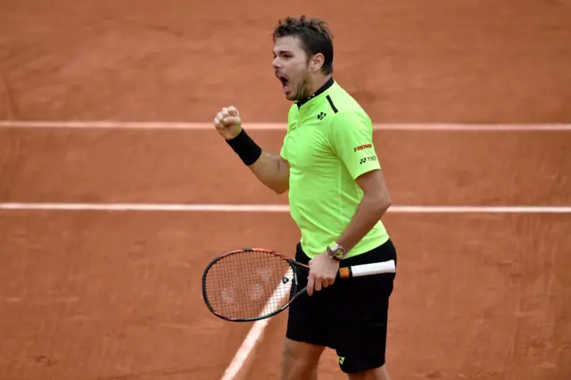 Stanislas Wawrinka celebrates