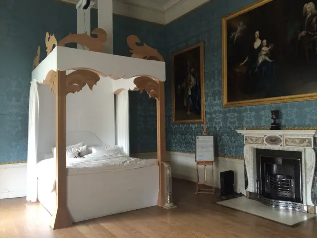 Kedleston Hall bed