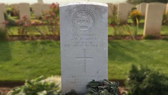 WW1 headstone