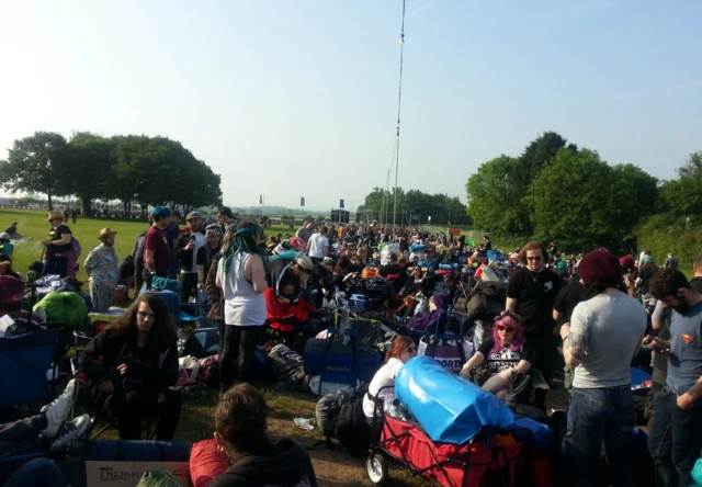 Queue of fans at Download