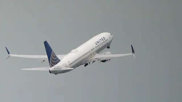 A United Airlines flight