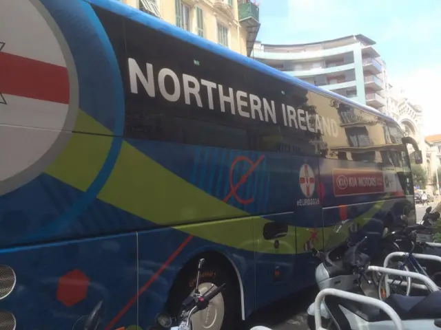 NI team bus