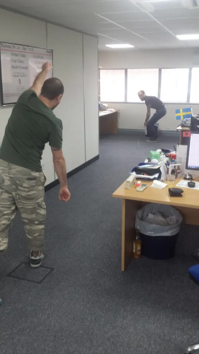 Office cricket