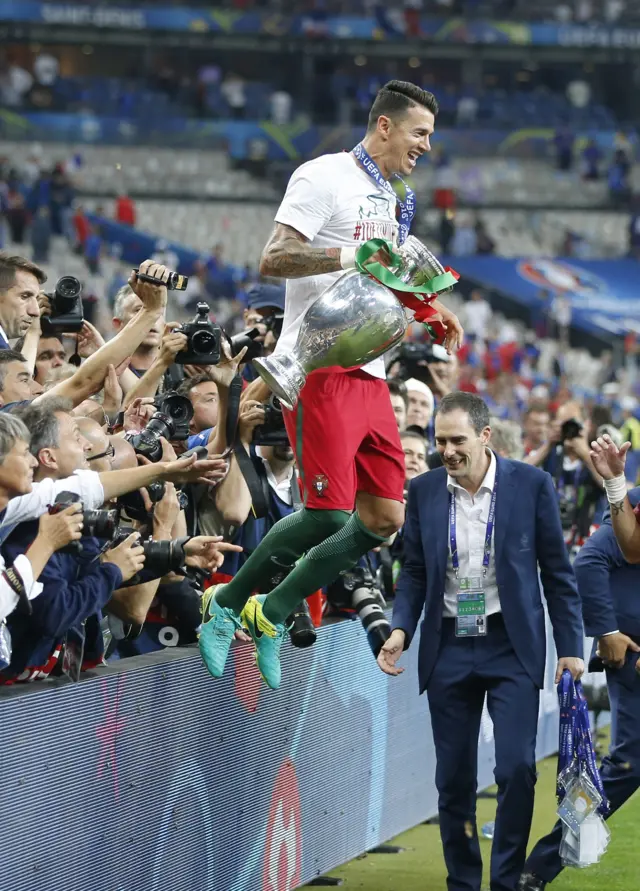 Jose Fonte celebrates with the trophy