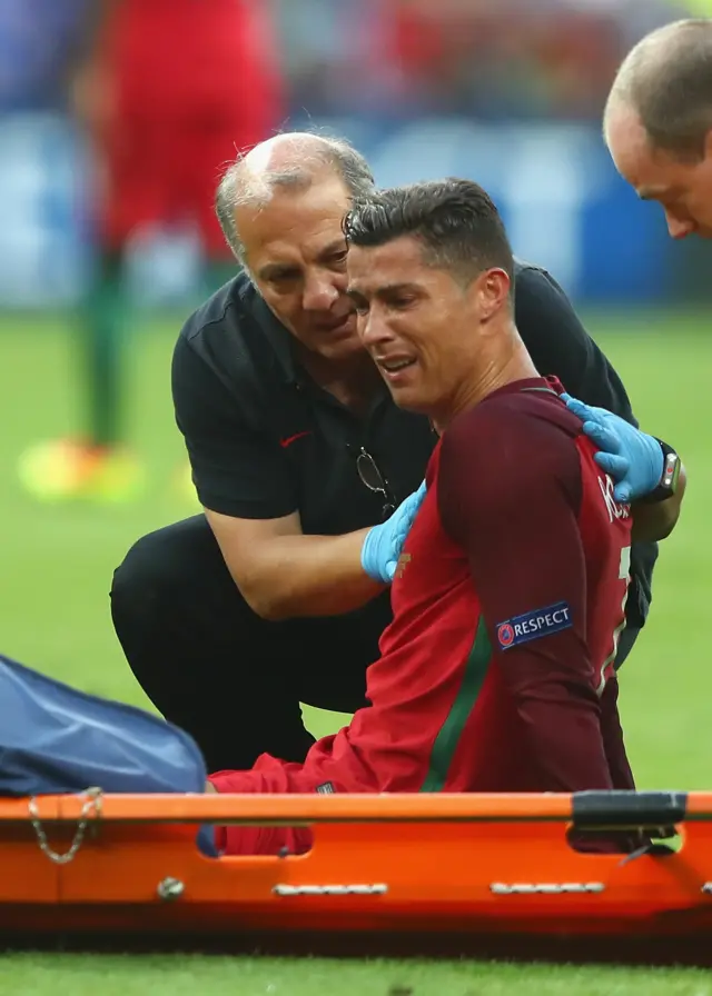 Cristiano Ronaldo crying