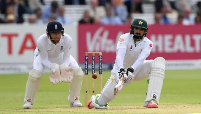 Misbah-ul-Haq plays a reverse sweep