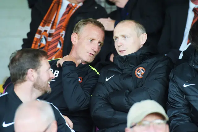 New Dundee United signing Willo Flood (right) chats to David Bowman