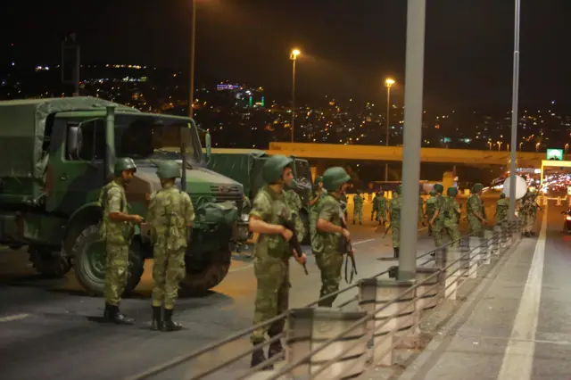 Turkish military block access to the Bosphorus bridge, which links the city"s European and Asian sides, in Istanbul, Turkey, July 15, 2016.