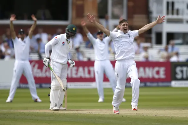 Chris Woakes appeals for the wicket of Shan Masood