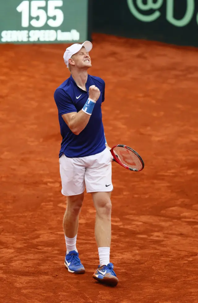 Kyle Edmund celebrates