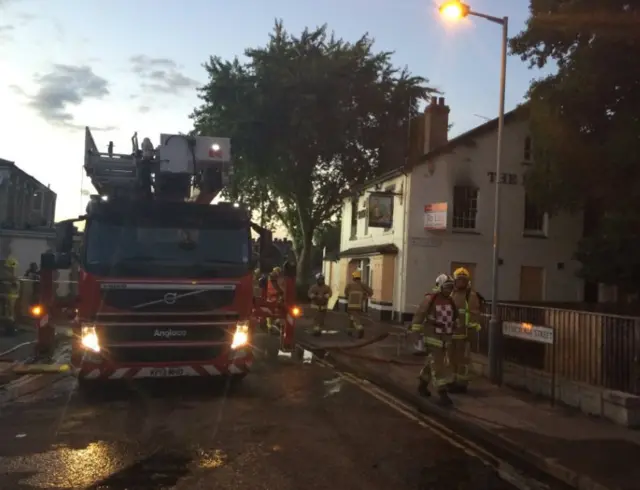 Fire at Masons pub